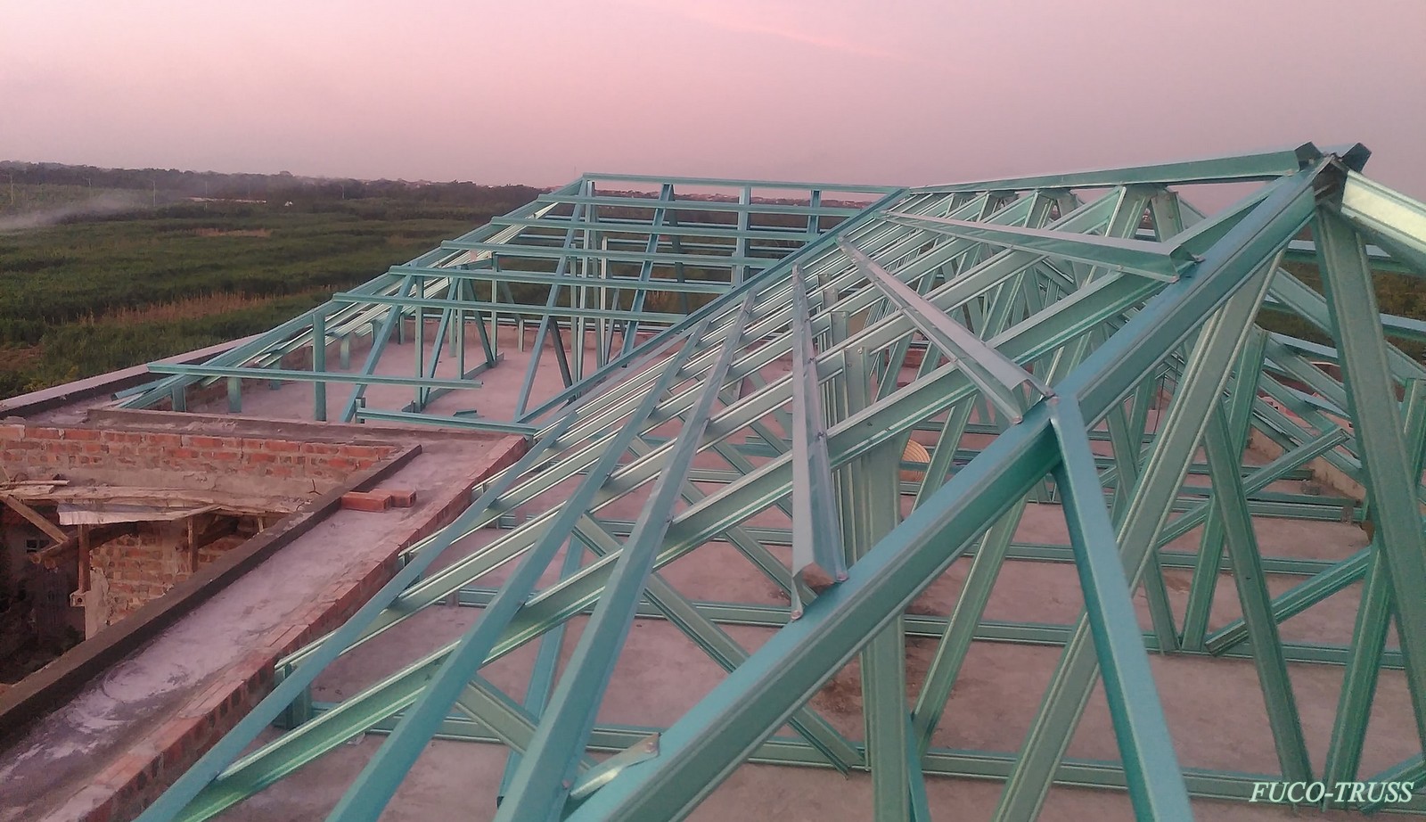 Liên hệ Fucotruss để nhận báo giá bán kèo nhẹ tại Kèo thép siêu nhẹ tại Thừa Thiên Huế