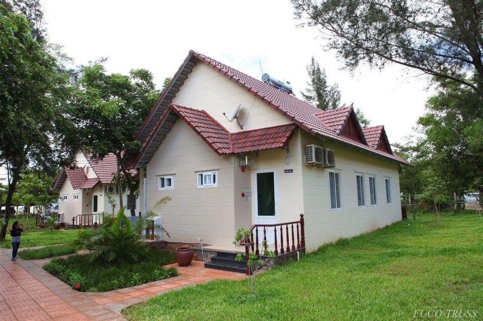 Kèo thép siêu nhẹ hệ giàn khu du lịch