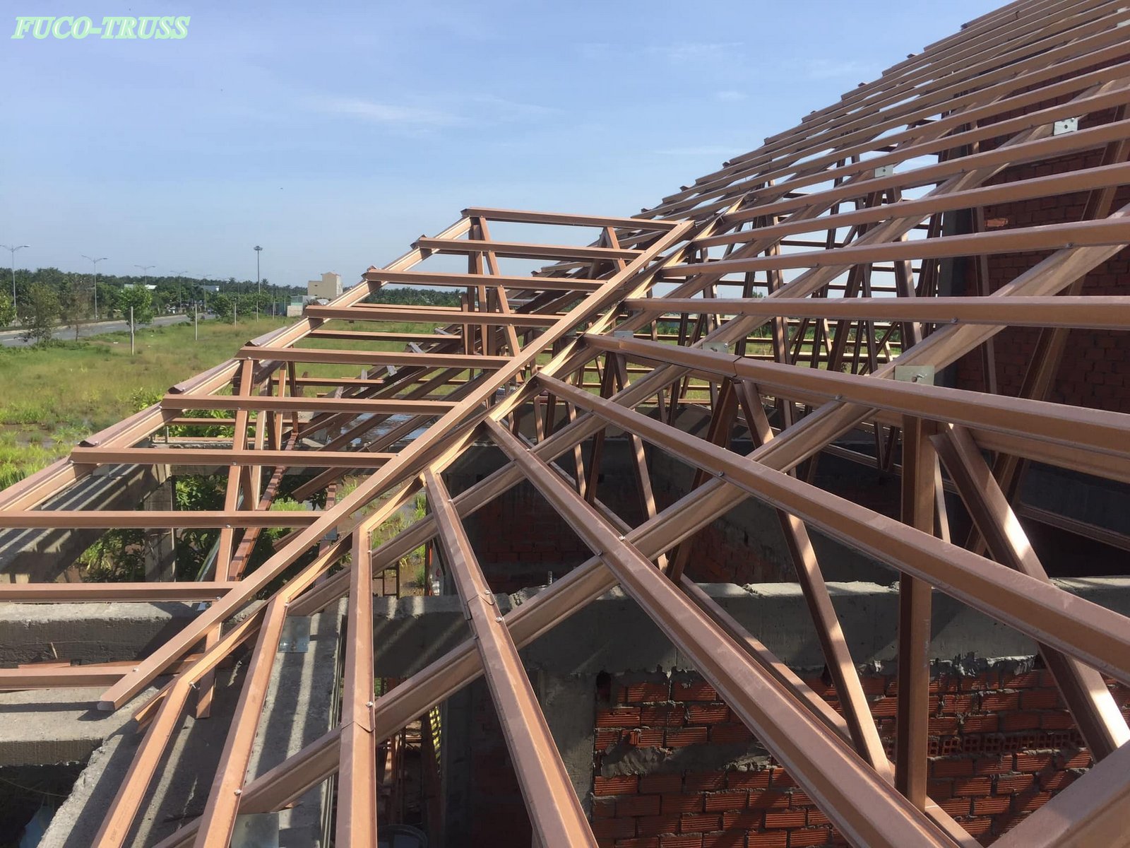 Ưu và nhược điểm khung thép kèo nhẹ