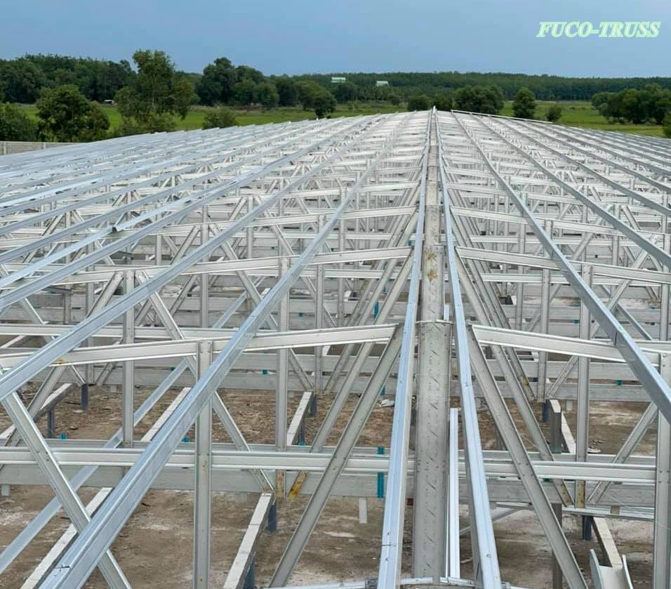 Kèo thép siêu nhẹ hệ giàn nhà năng lượng